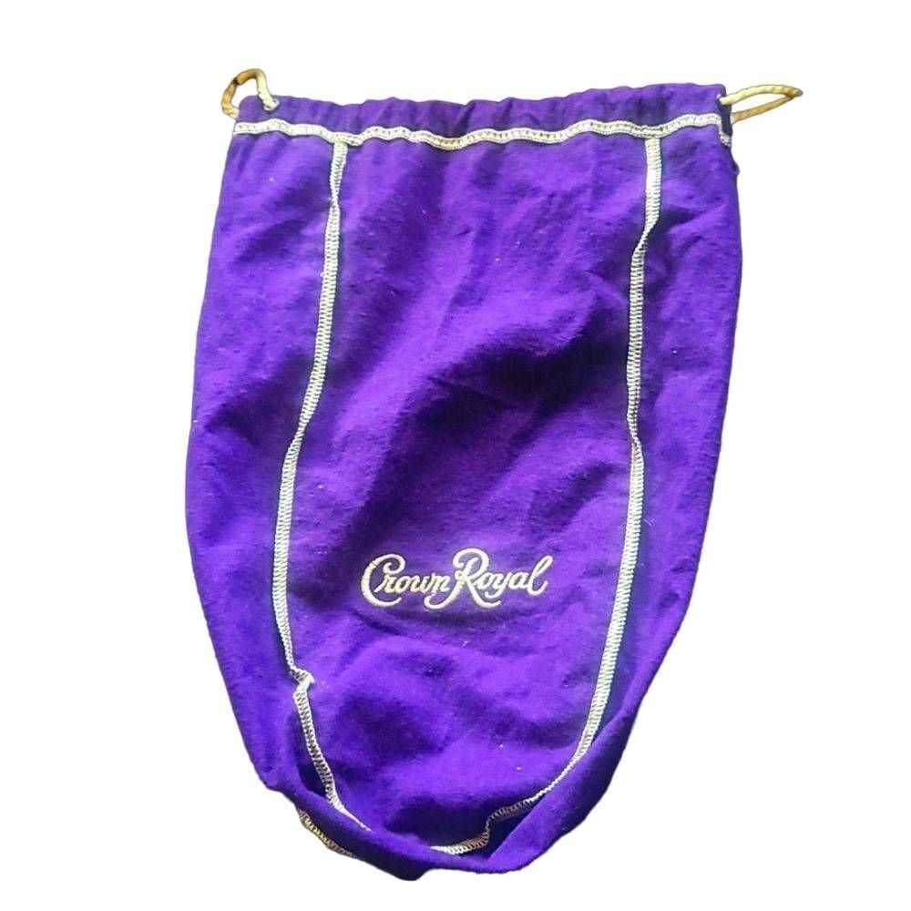 Crown Royal bag Purple drawstring bag Perect for a gift bag or crafts